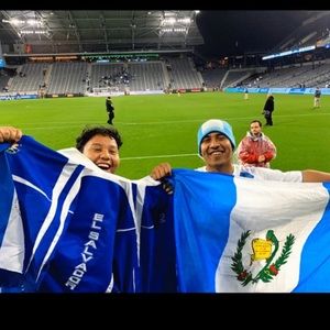 Meet your Posher, Christopher